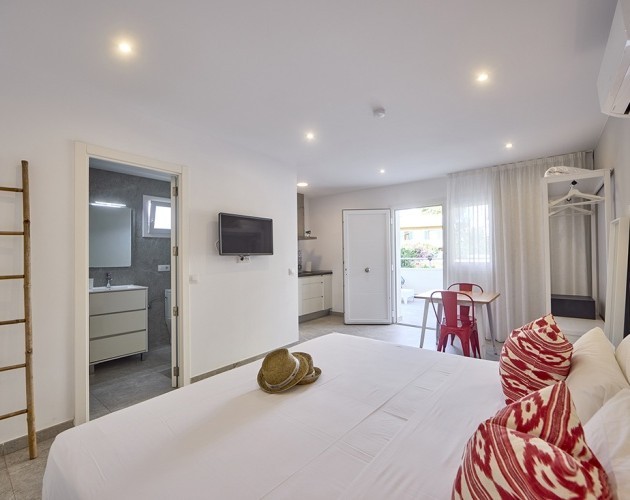 Inner Kompas Studios Adults Only